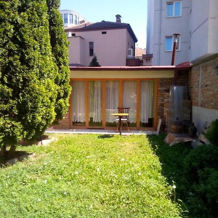 Villa Re3Ca Skopje Bagian luar foto